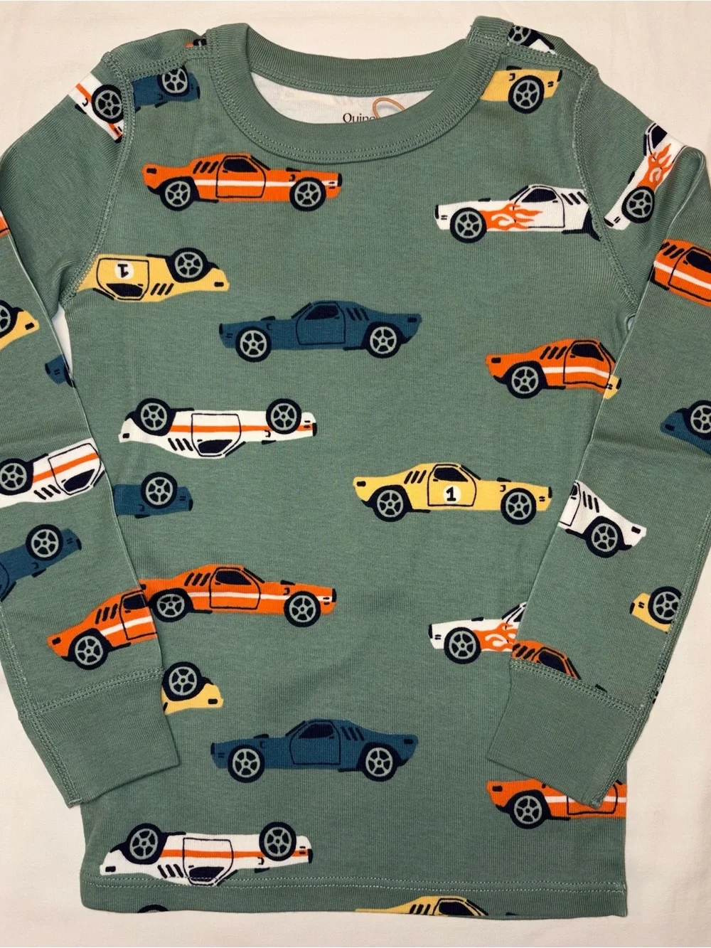 Quince pajama set featuring a vintage race car print sz 4T NWT